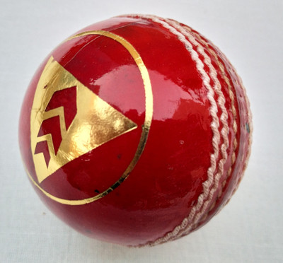 

Infaspo Club Play ( 4 Piece ) Cricket Leather Ball(Pack of 1, Red)