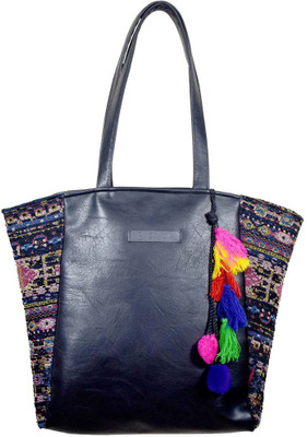 

Berserk Tote(Multicolor)