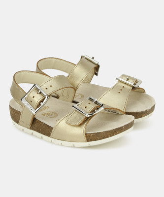 

Clarks Girls Sling Back Wedges(Gold, Gold leather