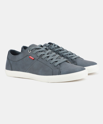 

Levi's Woods Sneakers For Men(Grey, Navy blue