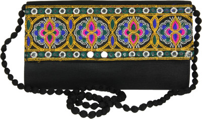 

streetkart Party Black Clutch