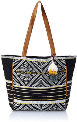 

Kanvas Katha Tote(Multicolor)