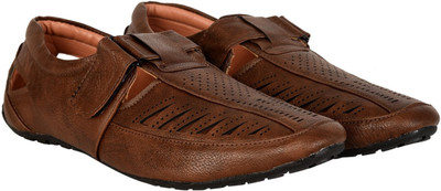 

Sapience Men Brown Sandals