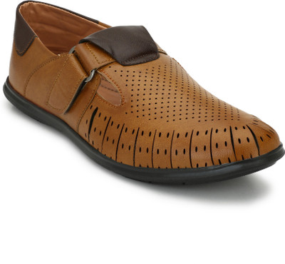 

Eego Italy Men Tan Sandals