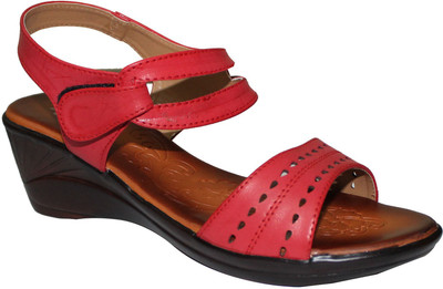 

Lites Women Red Wedges