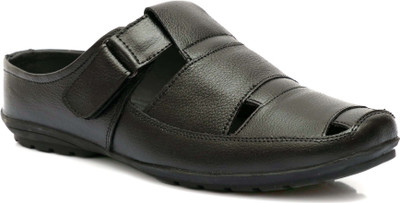 

Shoegaro Men Black Sandals