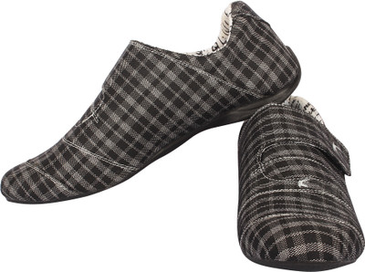 

Kaneggye Casuals For Men(Grey, Grey::black
