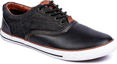 

LAWMAN PG3 Canvas Shoes For Men(Black
