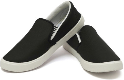 

Sporter Stylish and Partywear Slip On Sneakers For Men(Black