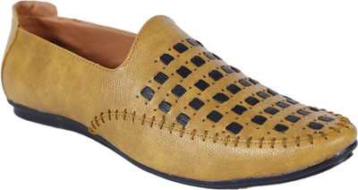 

Albania Stylish and Comfortable Loafers For Men(Beige