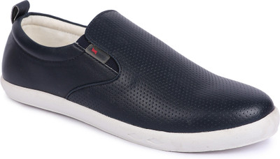 

LAWMAN PG3 Casuals For Men(Navy