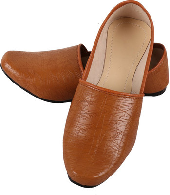 

DFR STYLISH CASUAL SHOES Casuals For Men(Tan, Light brown
