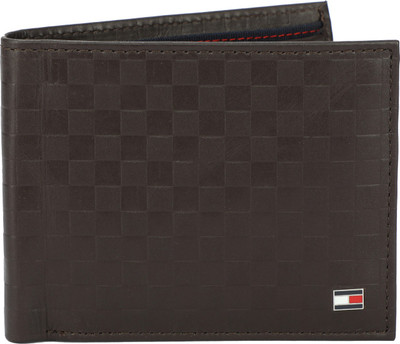 

Tommy Hilfiger Men Casual Black Genuine Leather Wallet(4 Card Slots), Brown