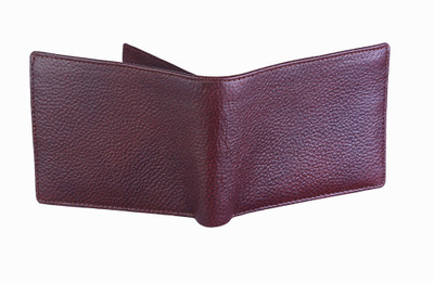 

UMDA Men Brown Genuine Leather Wallet(9 Card Slots)