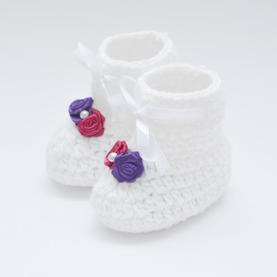 

Love Crochet Art Infant crochet knitted prewalker baby bootie for 0-6 month Booties(Toe to Heel Length - 9 cm White)