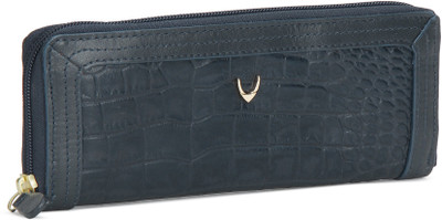 Hidesign Casual Blue Clutch