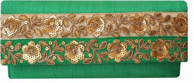 

Milan's creation Party Green Clutch