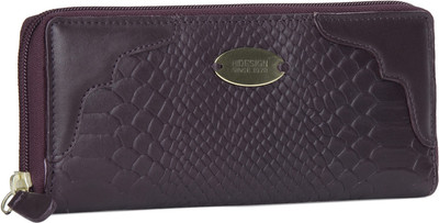 

Hidesign Casual Purple Clutch