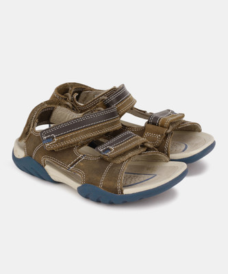 

Clarks Boys Velcro Sports Sandals(Brown, Brown/comb