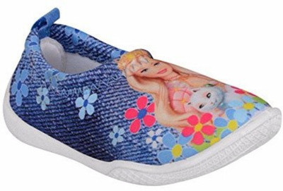 

Leon Girls Slip on Moccasins(Blue