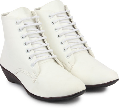 

Moonwalk Moonwalk Boots For Women Boots For Women(White