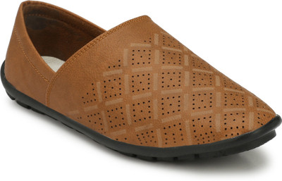 

AARIC Jutis For Men(Tan