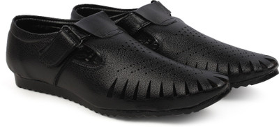 

Zixer Men Black Casual