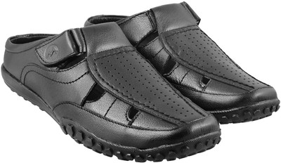 

Metro Men 11,Black Sandals