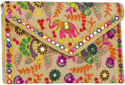 

SUVASANA Casual Beige Clutch