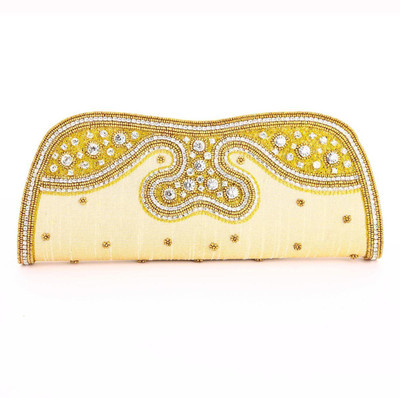 

Utsavi Party Beige Clutch