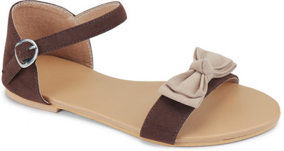

Shopper shine Girls Buckle Strappy Sandals(Multicolor, Coffee