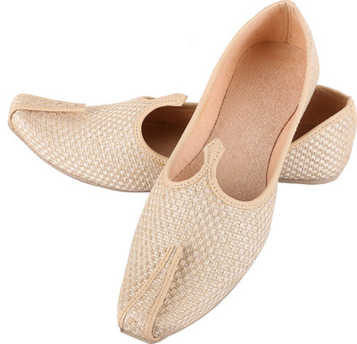 

DFR DFR JUTE ETHNIC Mojaris For Men(Beige, Cream