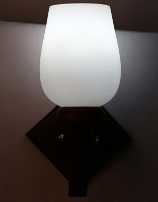 

LOHIYA Wallchiere Wall Lamp