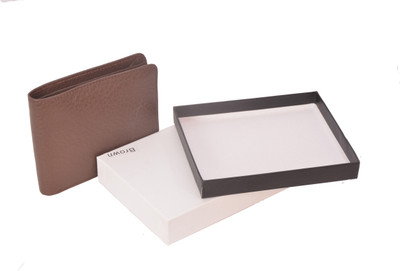 

RCHS Men Brown Genuine Leather Wallet(8 Card Slots)