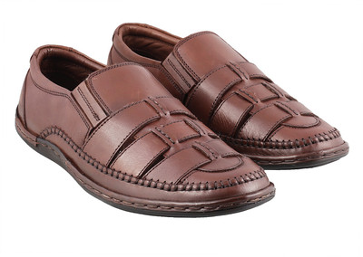 

Mochi Casuals For Men(Brown, 12;brown