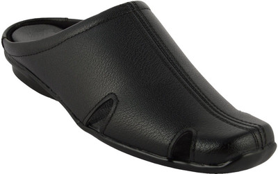 

WHITE WALKERS Men BLACK Sandals