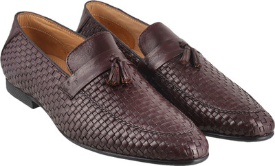

Metro Awesome Slip On For Men(Maroon, 44;maroon