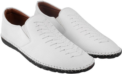 

Metro Awesome Casuals For Men(White, 16;white