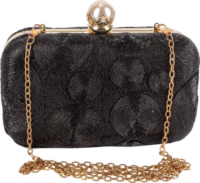 

Daks Party Black Clutch