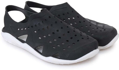 

HALO NATION Men Black Sandals