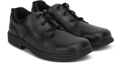 

Clarks Boys Lace Running Shoes(Black, Black leather