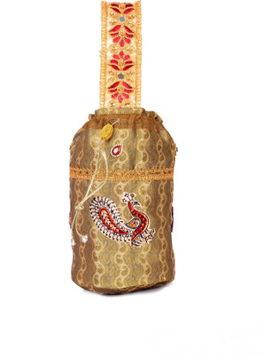 

CLIINK BAGS CA_BG_34 Potli(Gold)