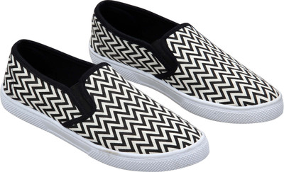 

Lavie Casuals For Women(Black, White
