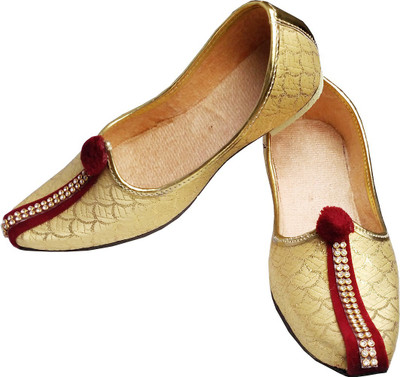

Harshvardhanmart Boys & Girls Slip on Jutis(Gold, Golden