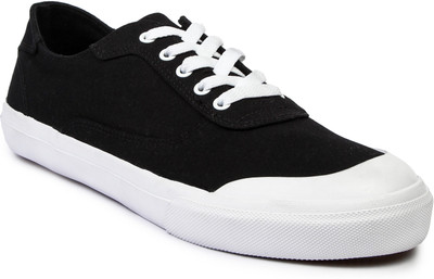 

LAWMAN PG3 Canvas Shoes For Men(Black