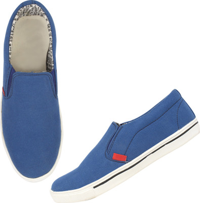 

Zixer Low Top Twist Slip On Sneakers For Men(Navy, Blue