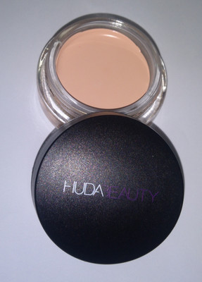 huda Perfect Cover Powder Compact(skin tone)