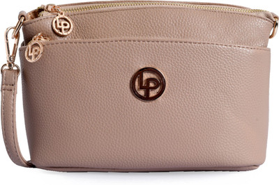 

Lino Perros Sling Bag(Beige)