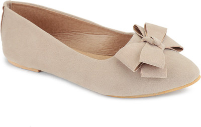 

shopper shine Girls Slip on Ballerinas(Beige