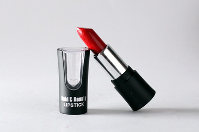 

Benny Bold & Beauty Lipstick Apple Colour (830 )(Red, 10 ml)